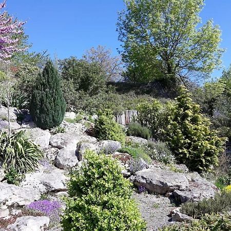 Вилла La Jouvenciere *** Jouy  Экстерьер фото